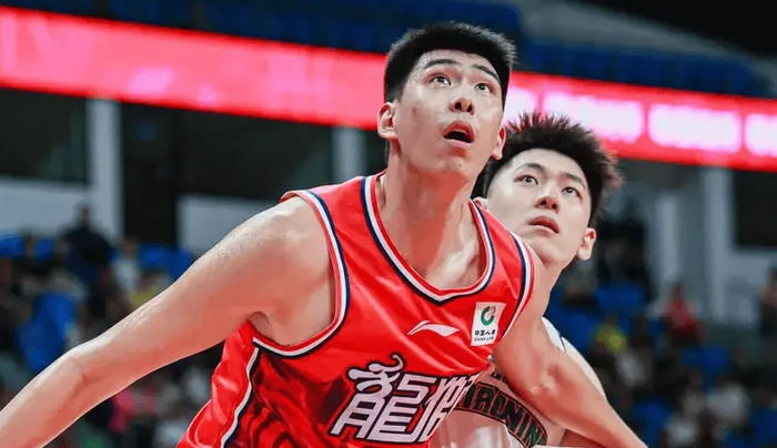博鱼体育-10投狂砍20分9板！这才是CBA顶级大中锋，杜锋将他交易追悔莫及？|辽宁男篮|男篮|广州男篮|威金顿|徐昕_新浪体育_新浪新闻