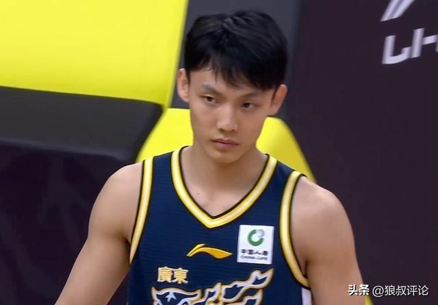 博鱼电竞-广东vs江苏前瞻：徐杰胡明轩再战庞峥麟 杜锋能否上演复仇之战